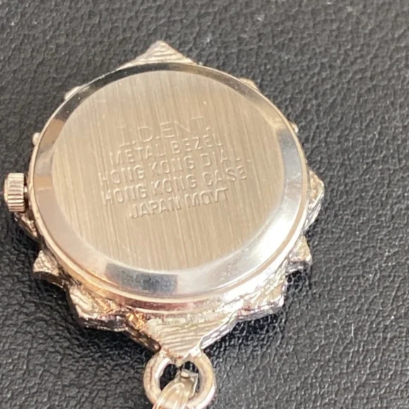 Le Baron Pendant watch ($5 when bundled with something else) - Picture 3 of 3